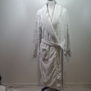 Stars Above Plush Cream Robe